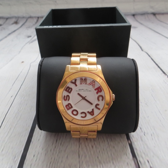 Marc Jacobs Watch - Picture 2 of 5